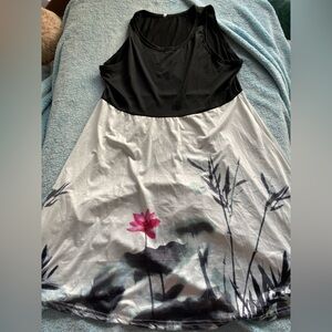 5xl Top black bottom white w/ pink flower dress